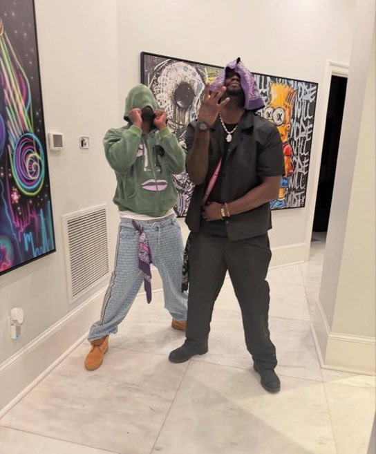 胖了还是瘦了💪篮球媒体晒出锡安和朋友们一起享受休赛期的动态