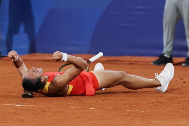 开云官方-张奔斗：奥运会上的郑钦文，是最不屈的Queen