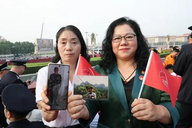 开云官网-“祥榕，替你在现场观礼九三阅兵，妈妈感到无比自豪！”