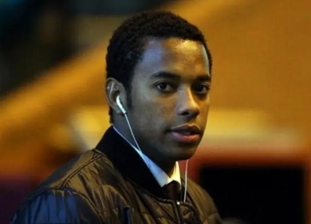 开云下载-巴西高法批准罗比尼奥巴西服刑 他马上被捕入狱？