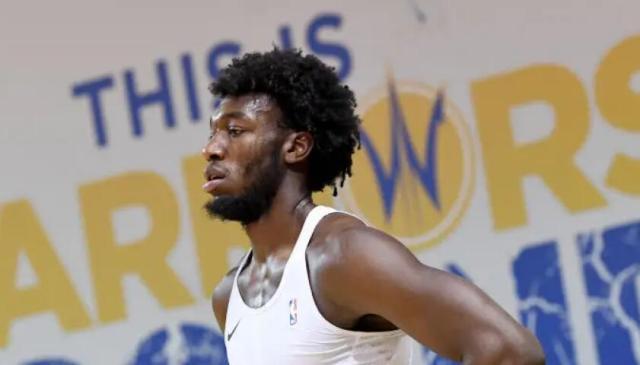 开云官方-勇士角色球员拖后腿 冲冠只剩交易换血一条路？