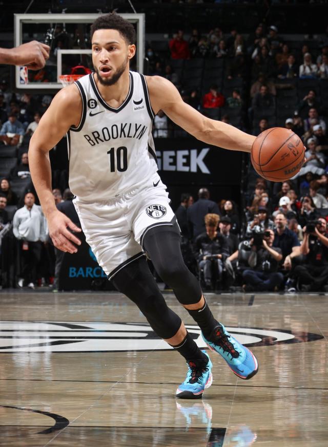 开云平台-【现场】篮网三巨头终迎首秀 不敌76人却点燃希望