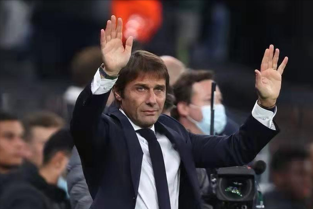 开云下载-杜特雷尔觉得哈弗茨更熟悉九号位，罗森尼尔要寻找孔蒂的执教感觉